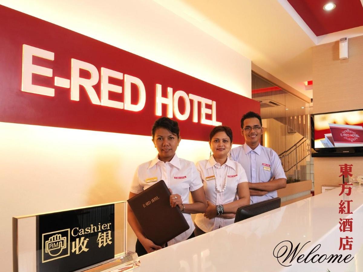 Ernes Hotel Perai Luaran gambar